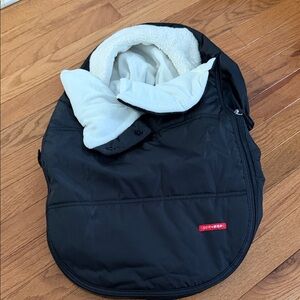 Skip Hop Black Stroller Footmuff with White Lining